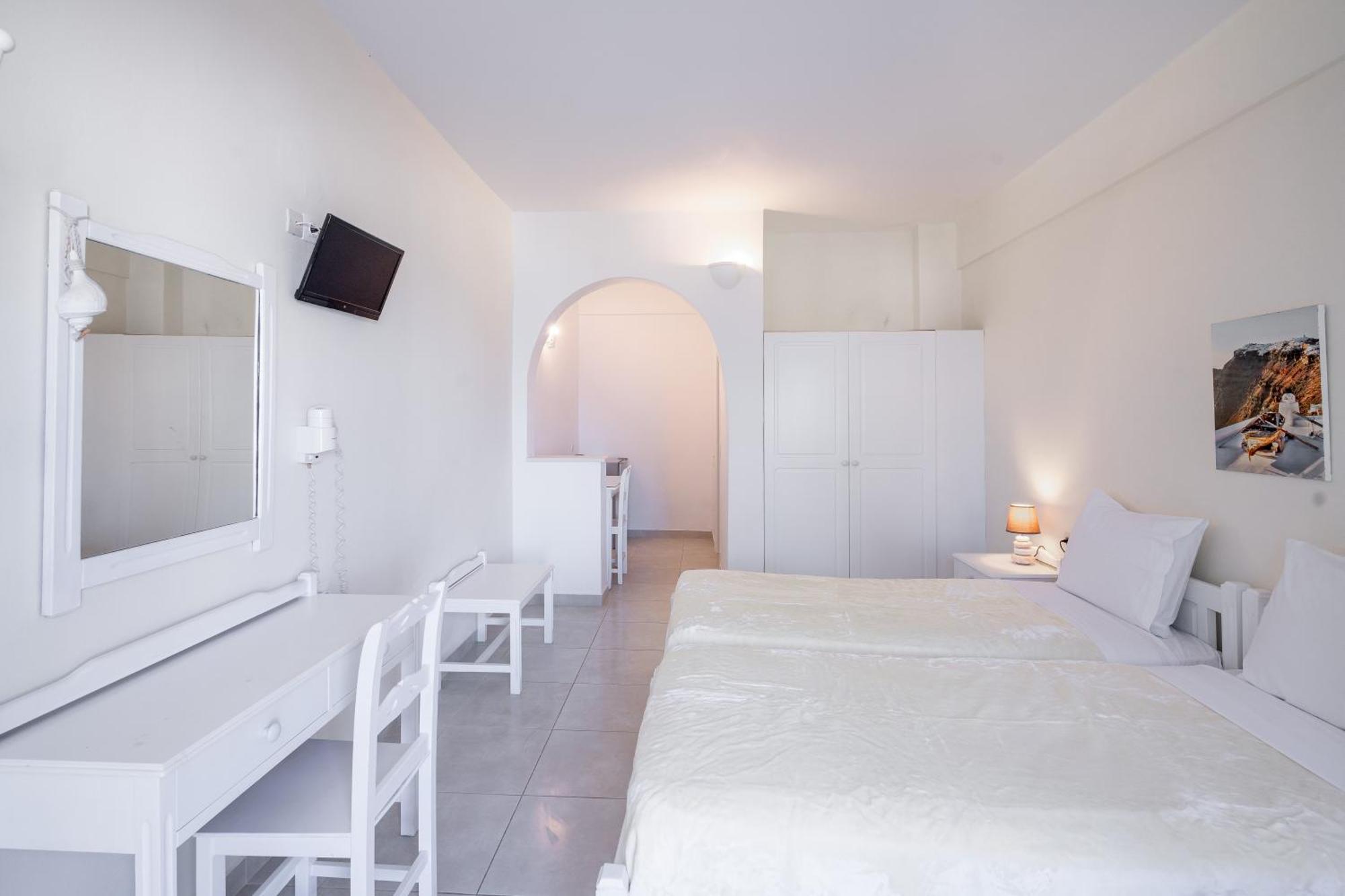 Ersi Villas Тира Номер фото