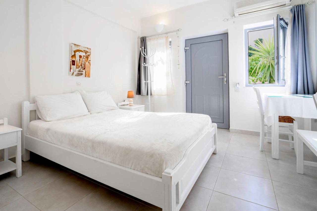 Ersi Villas Тира Номер фото
